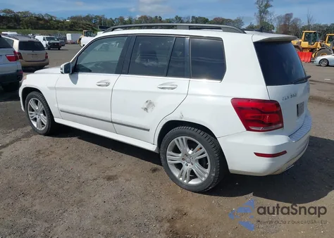 2015 Mercedes-Benz Glk 350 4Matic z USA, uszkodzony, nr VIN WDCGG8JB4FG342859